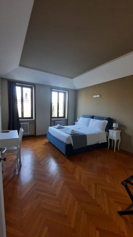 Bed and Breakfast Relais La Fornarina 2 Roma Esterno foto
